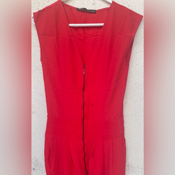 Zara red jumpsuit for summer - Picture 5 of 8